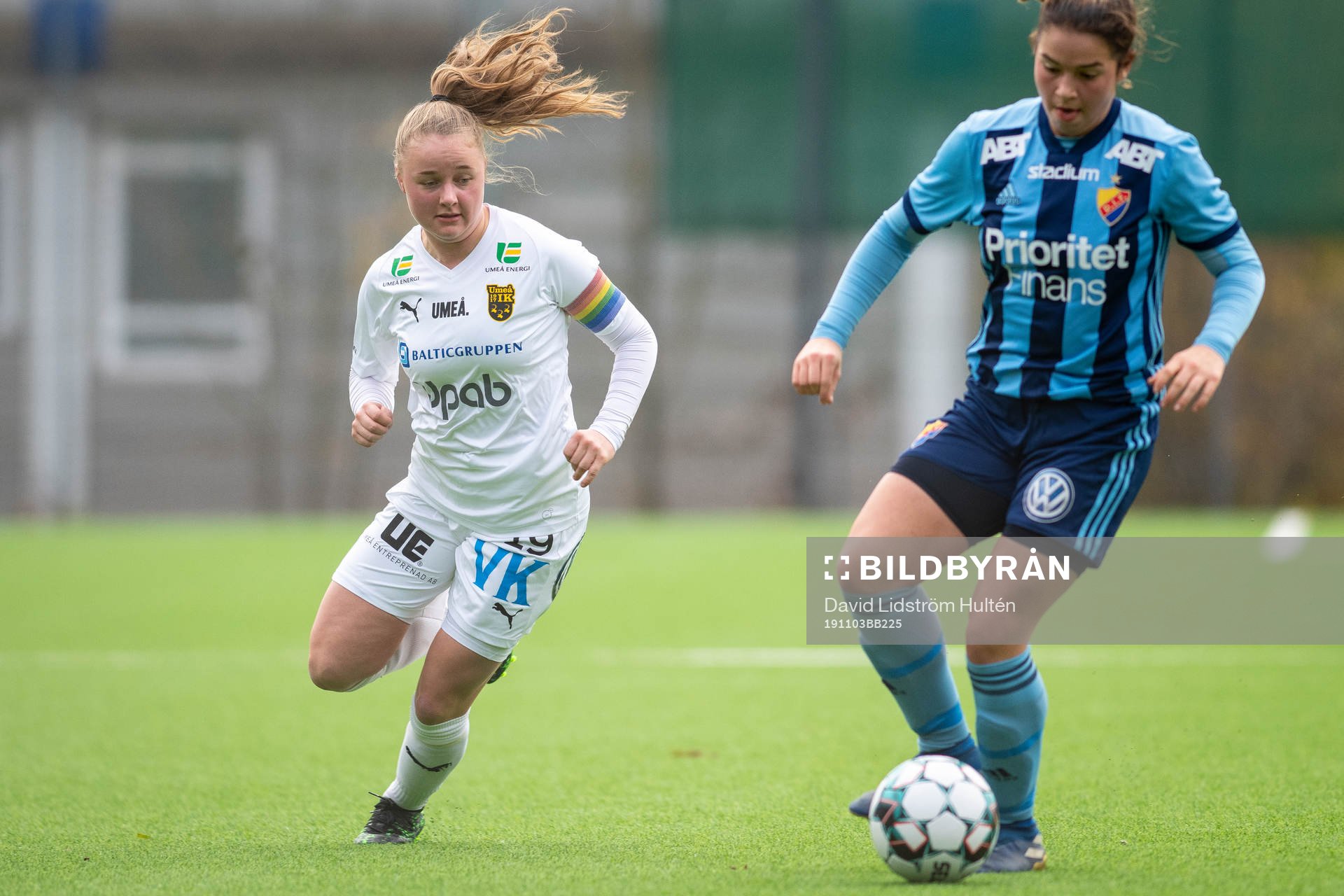 Umeås Mimmi Sellström under fotbollsmatchen i F19-slutspelet mellan Djurgården och Umeå den 3 november 2019 i Stockholm.