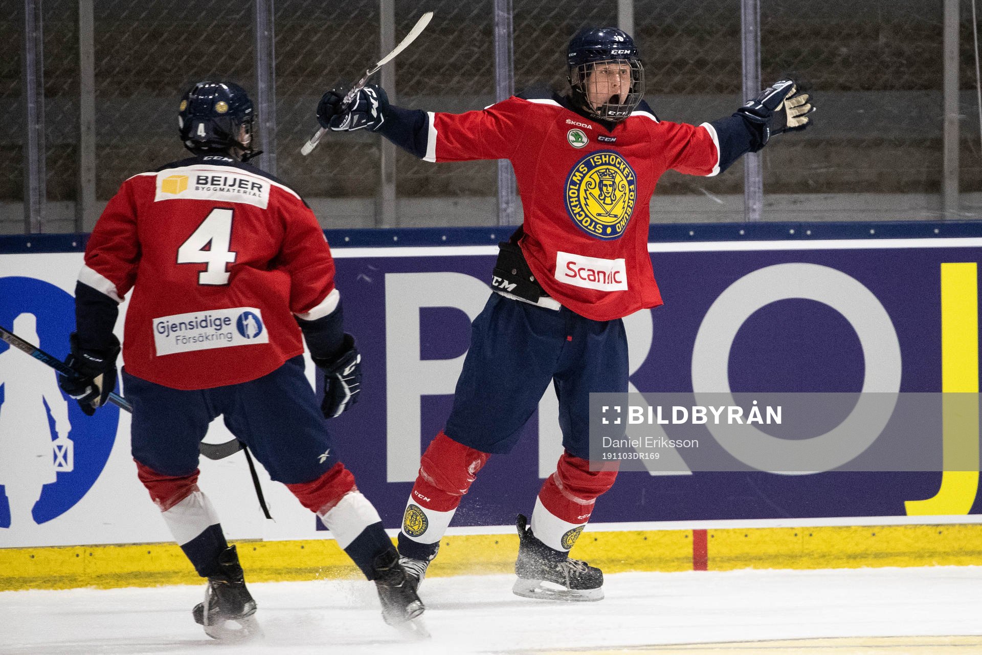 Stockholm Nords Anton Dagerlind  jublar