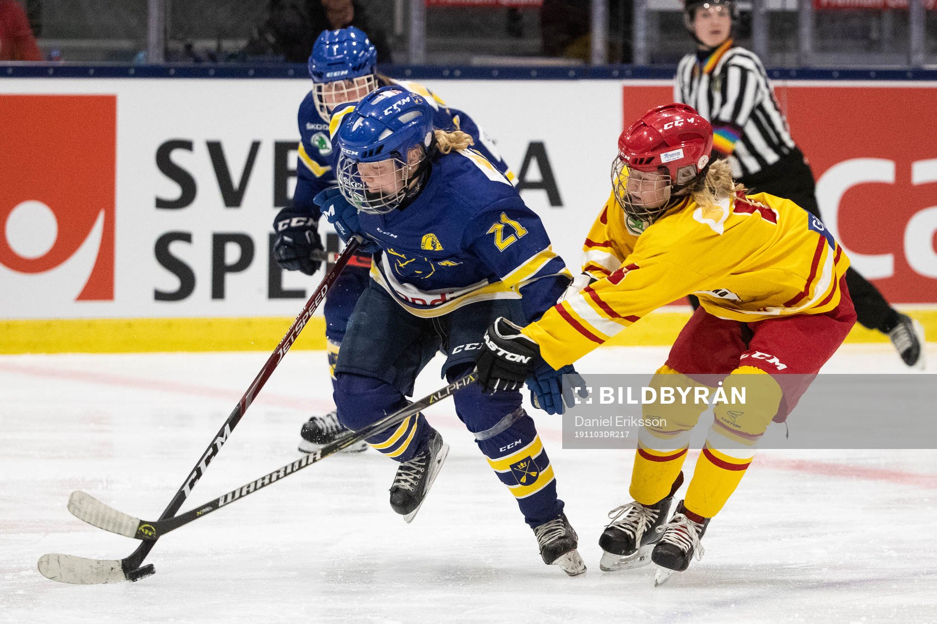 Dalarnas Nicole Hall och Smålands Elsa Theil