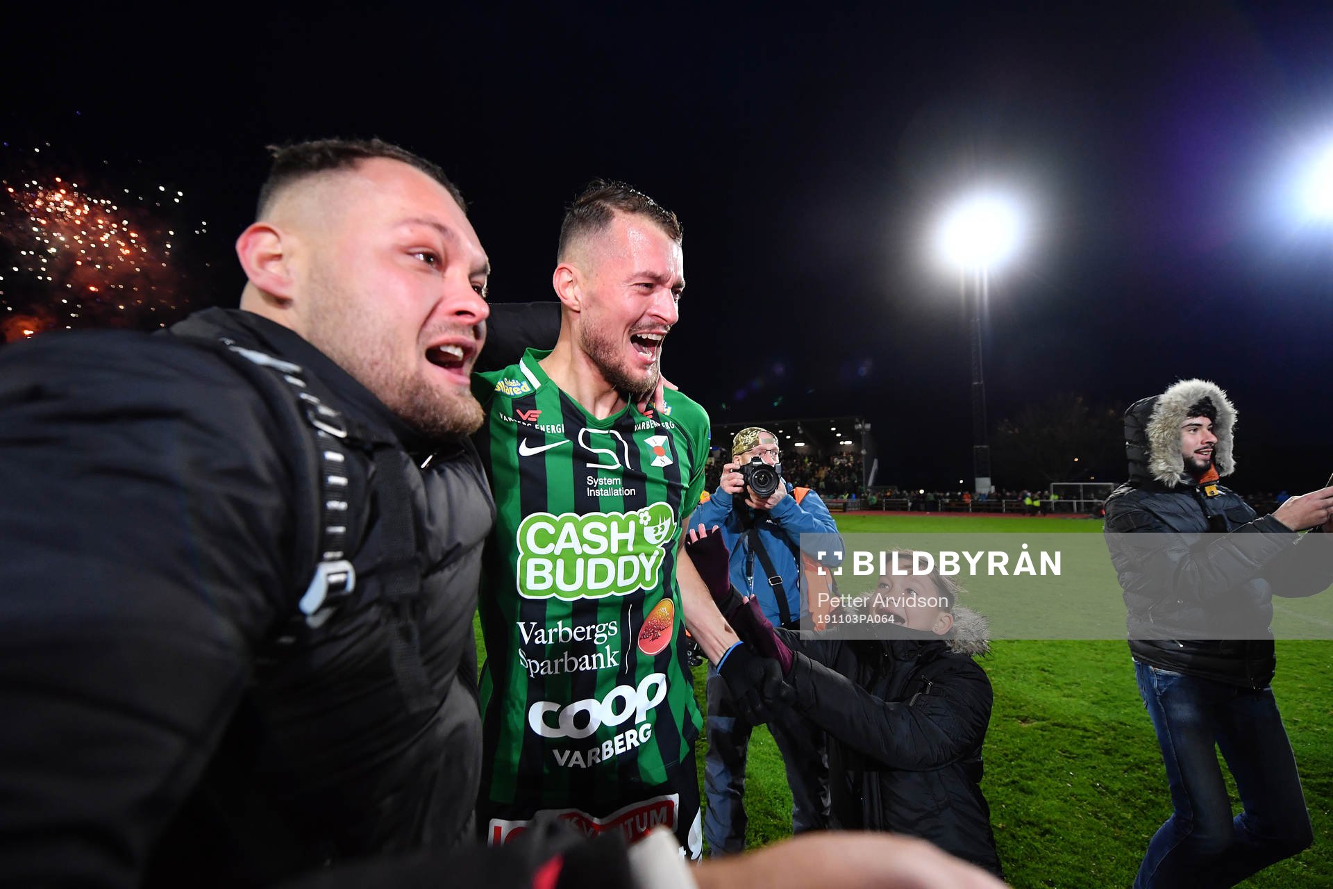 Varbergs Albert Ejupi jublar