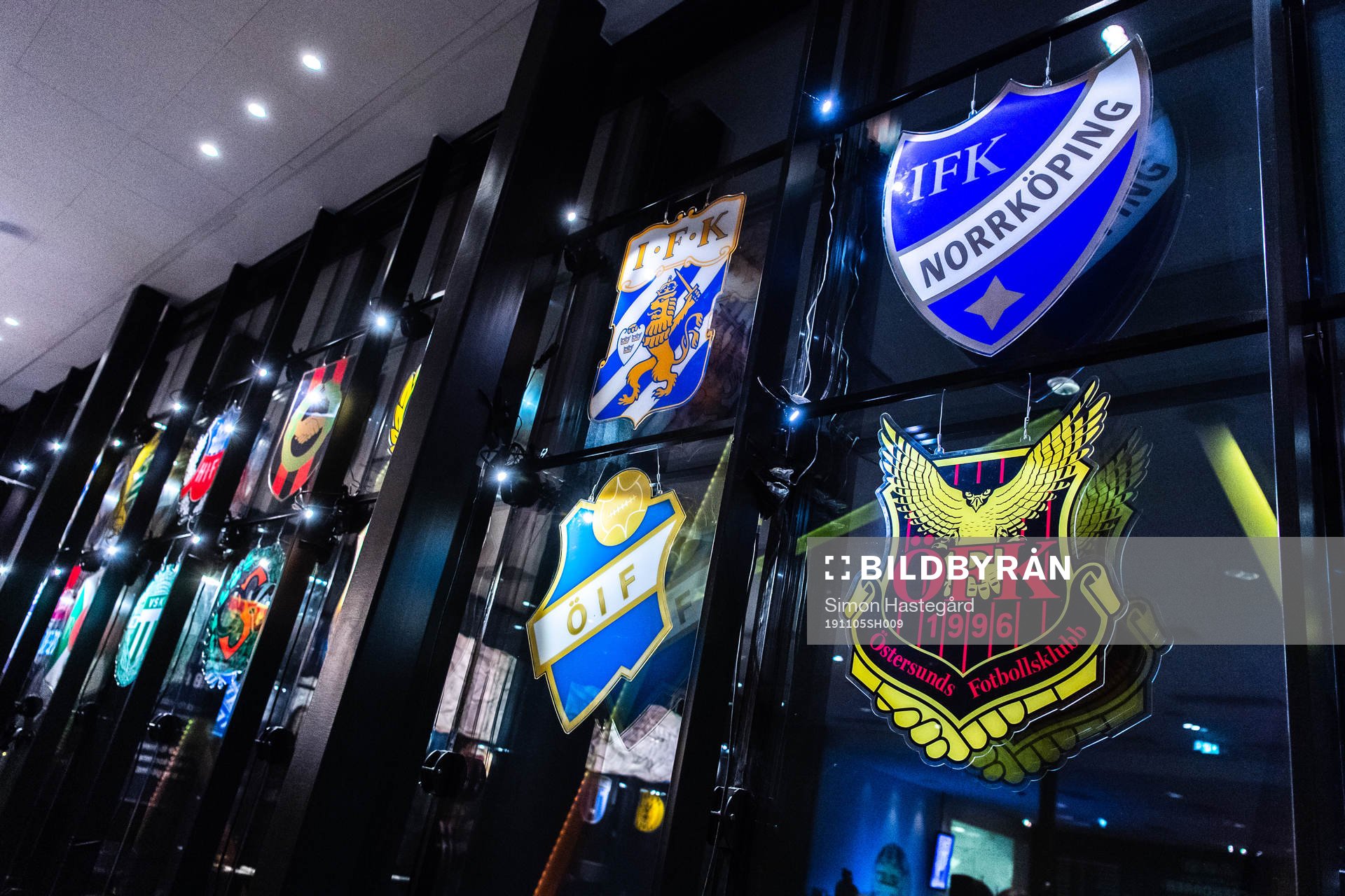 Klubbmärken tillhörande lag i Superettan och Allsvenskan