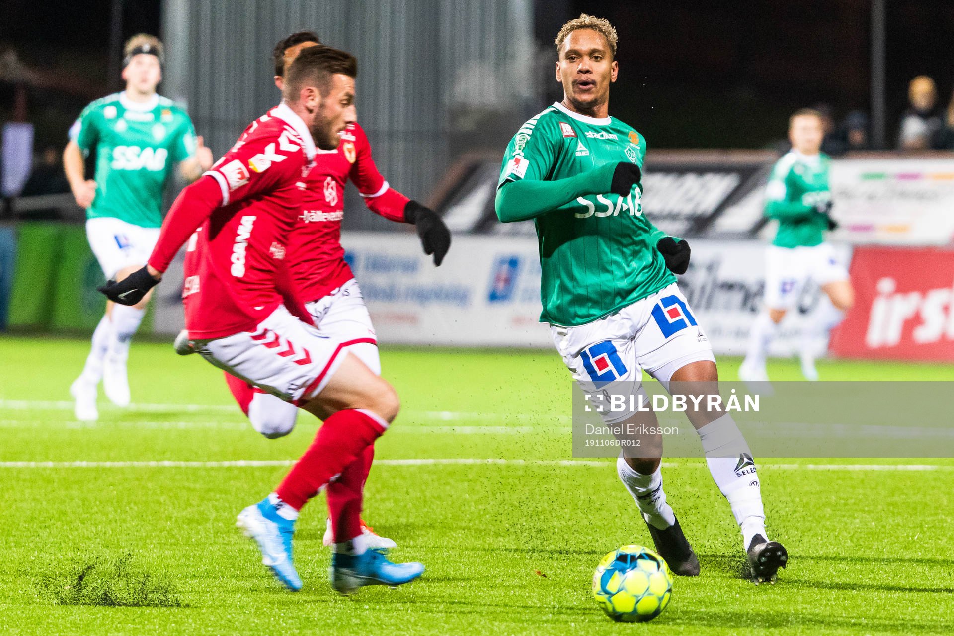 Kalmars Fidan Aliti och Brages Seth Kanteh Hellberg