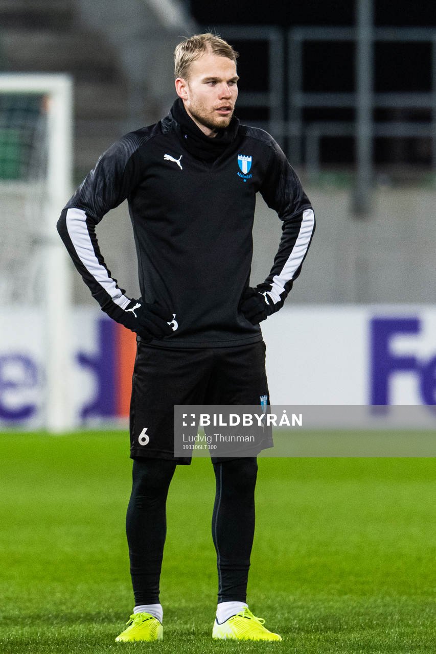 Oscar Lewicki of Malmö FF