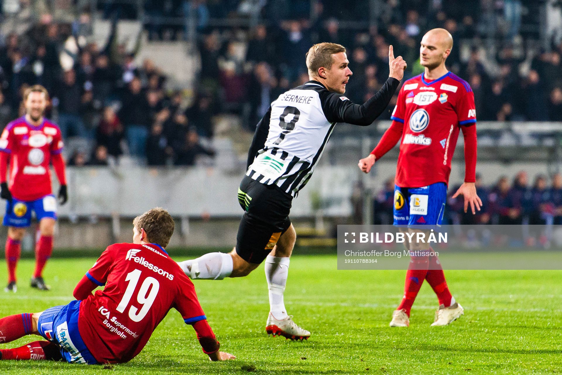 Landskronas Linus Olsson jublar