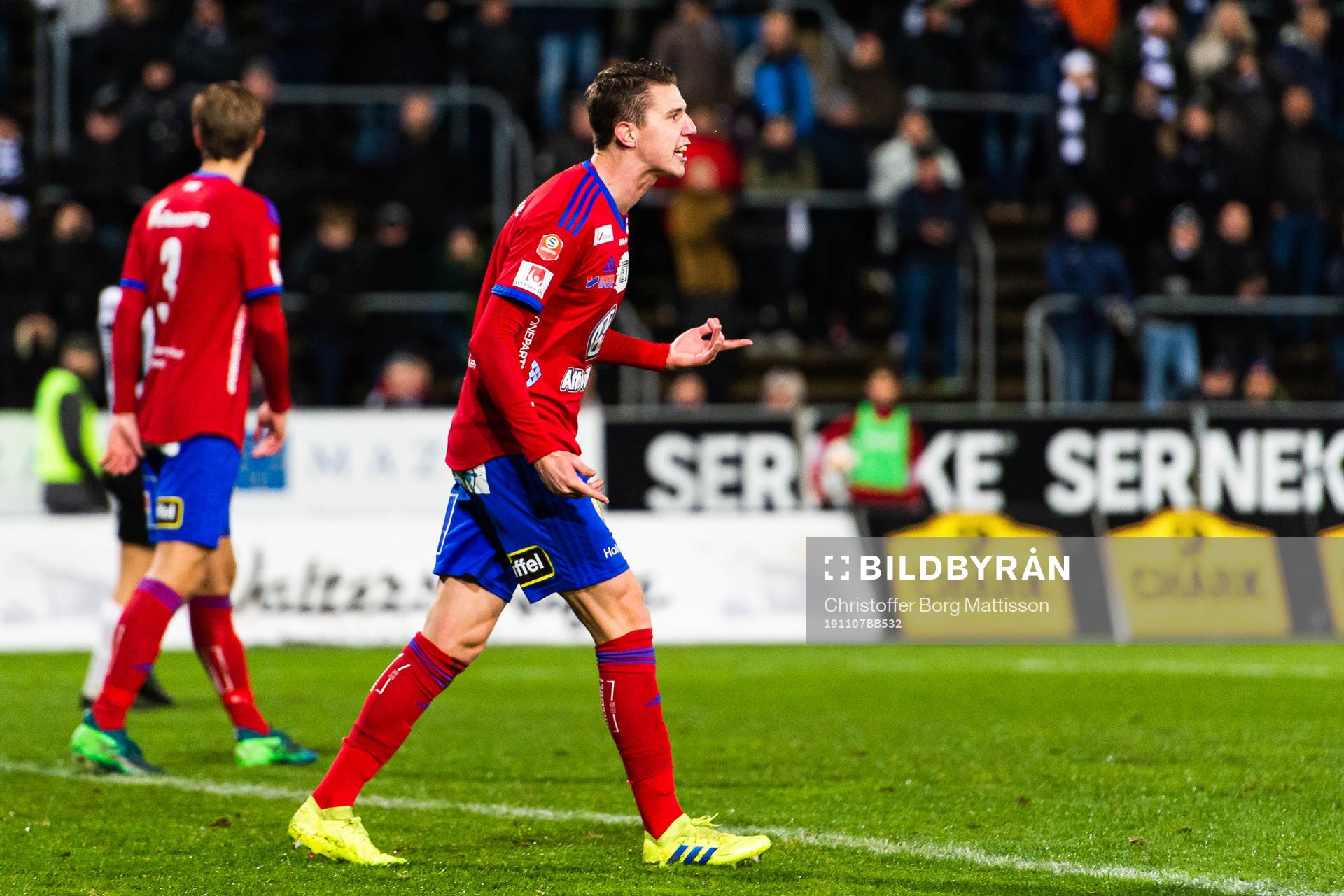 Östers Fredrik Lundgren reagerar