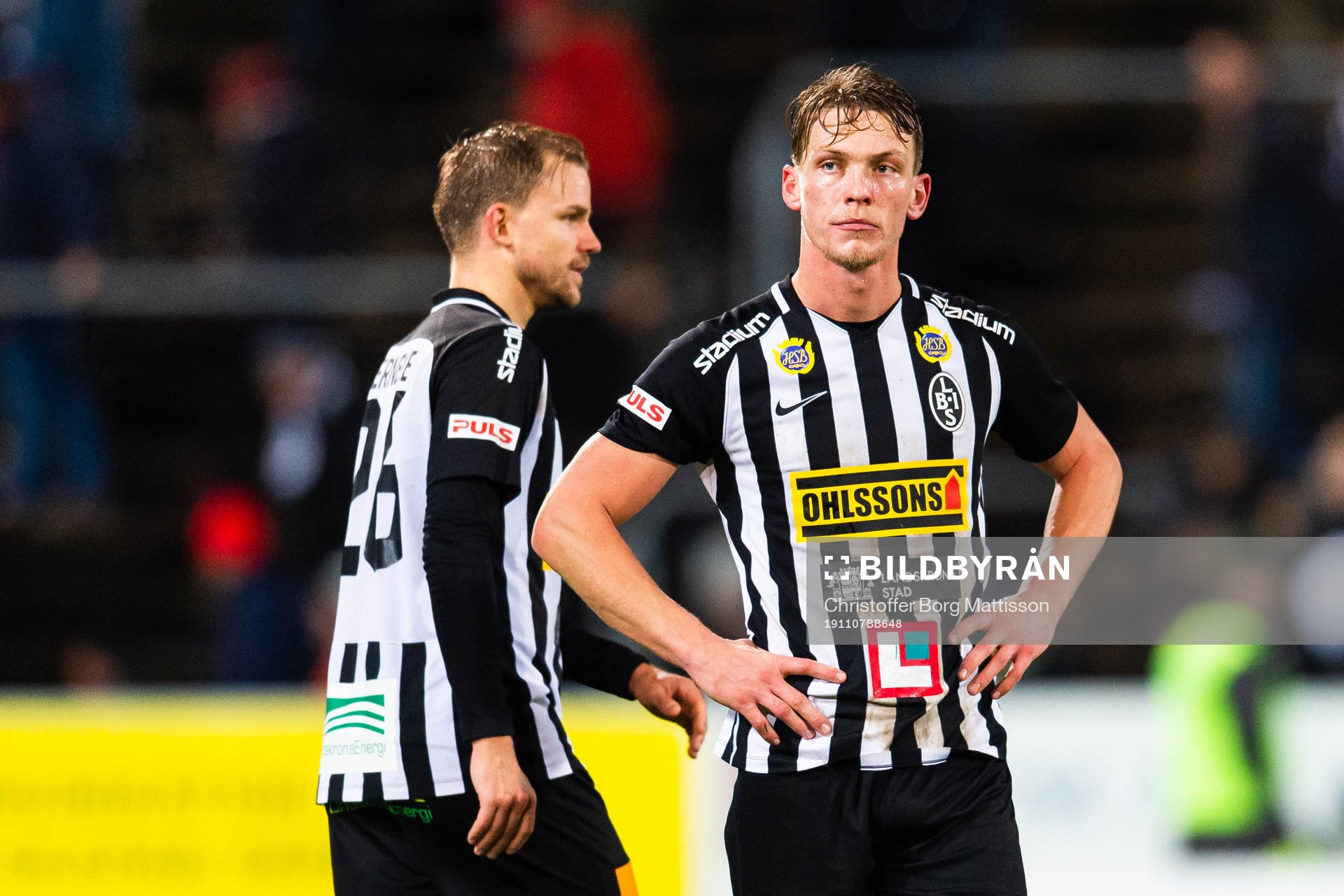 Landskronas Jonathan Asp och Robin Hofsö deppar