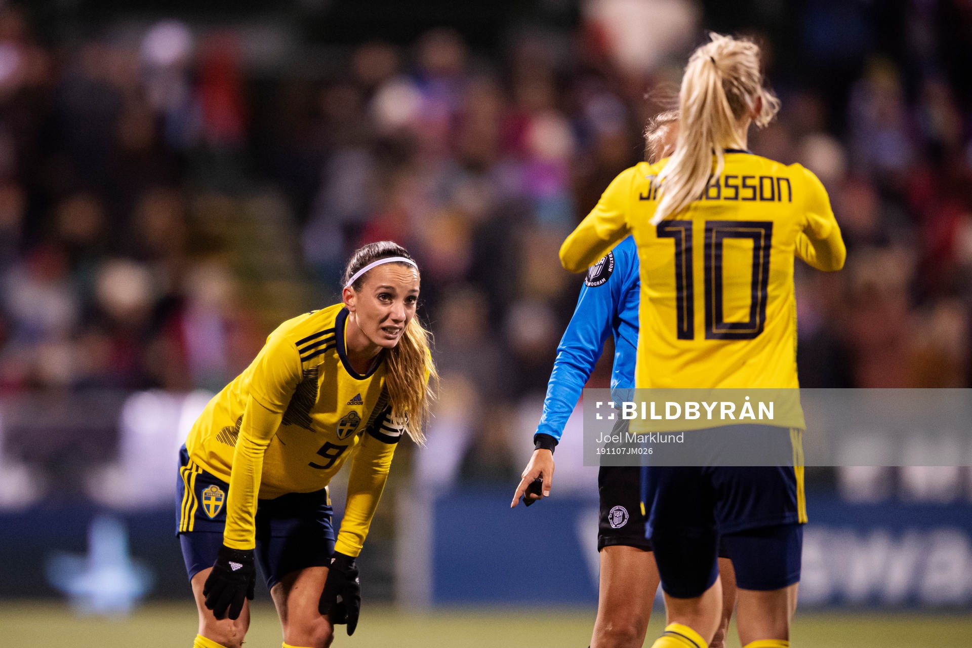 Kosovare Asllani of Sweden looks dejected