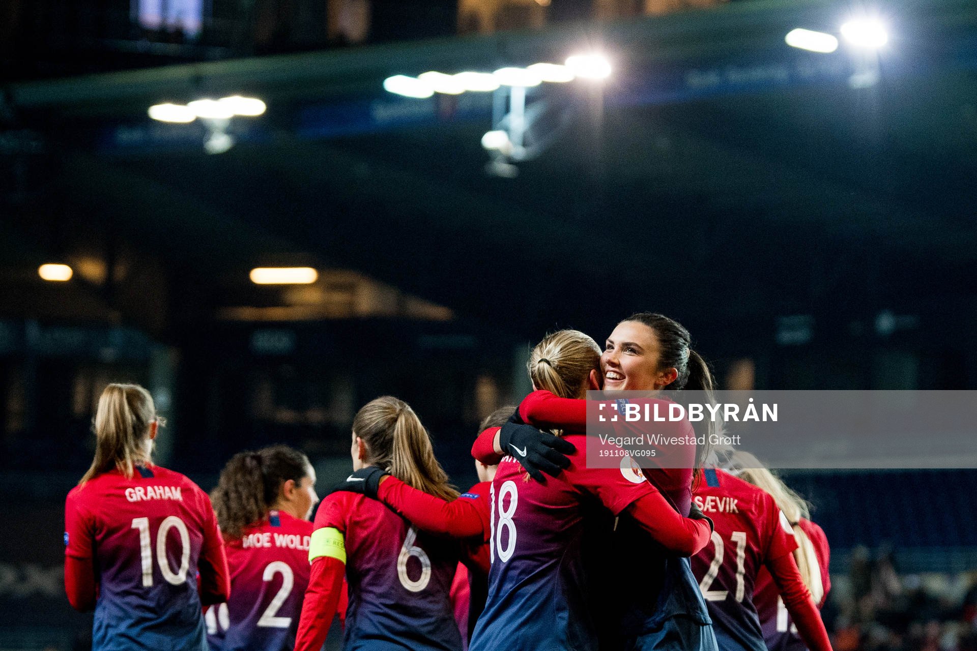 Ingrid Syrstad Engen celebrates with Frida Maanum of Norway