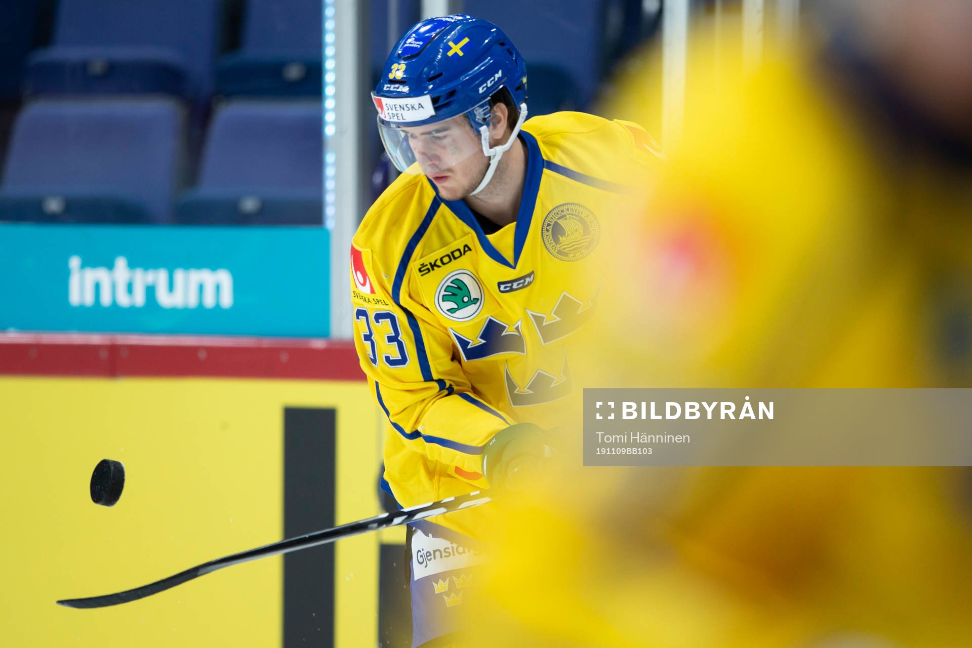 Michael Lindqvist #33, SWE