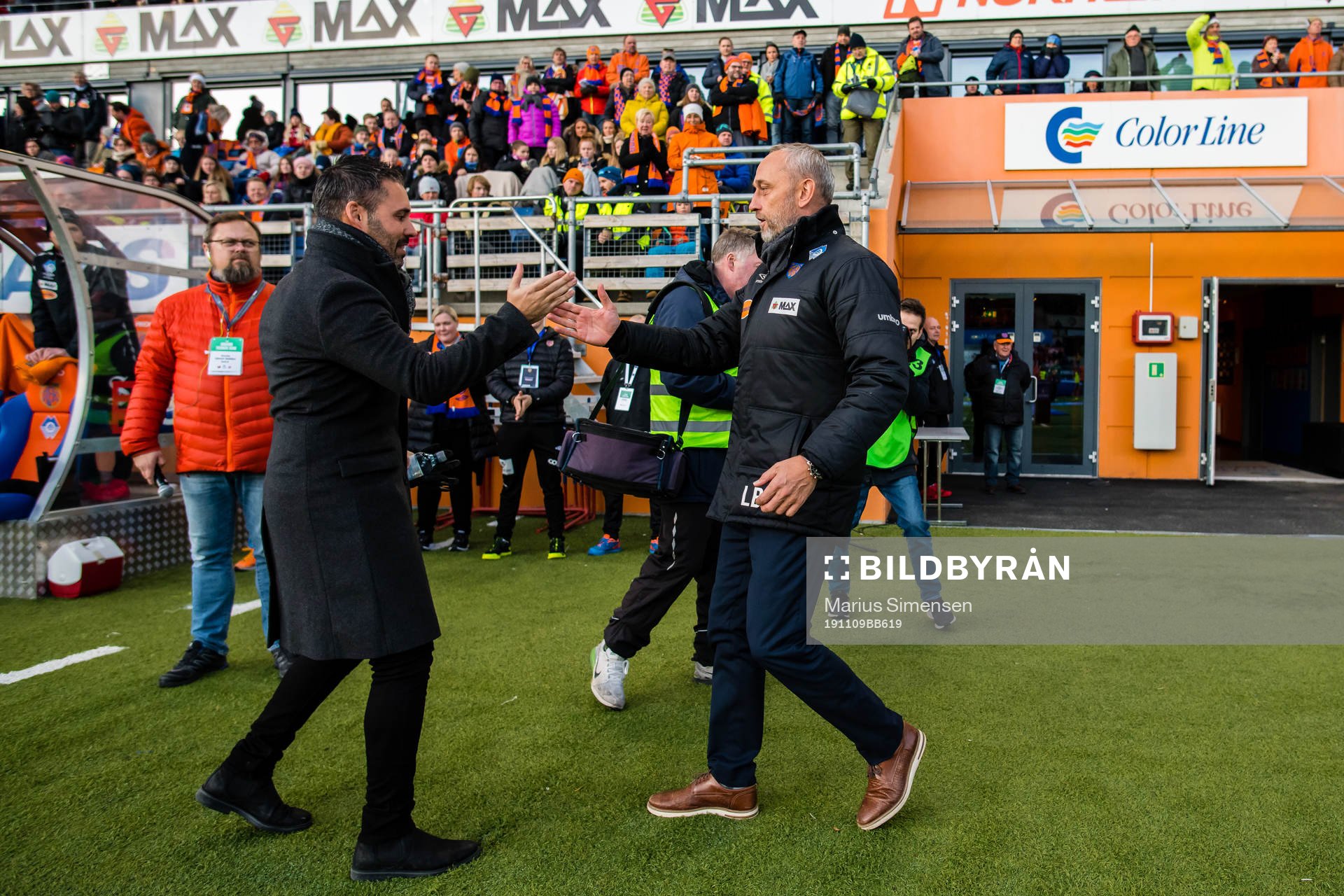 Marti Cifuentes, head coach of Sandefjord, and Lars