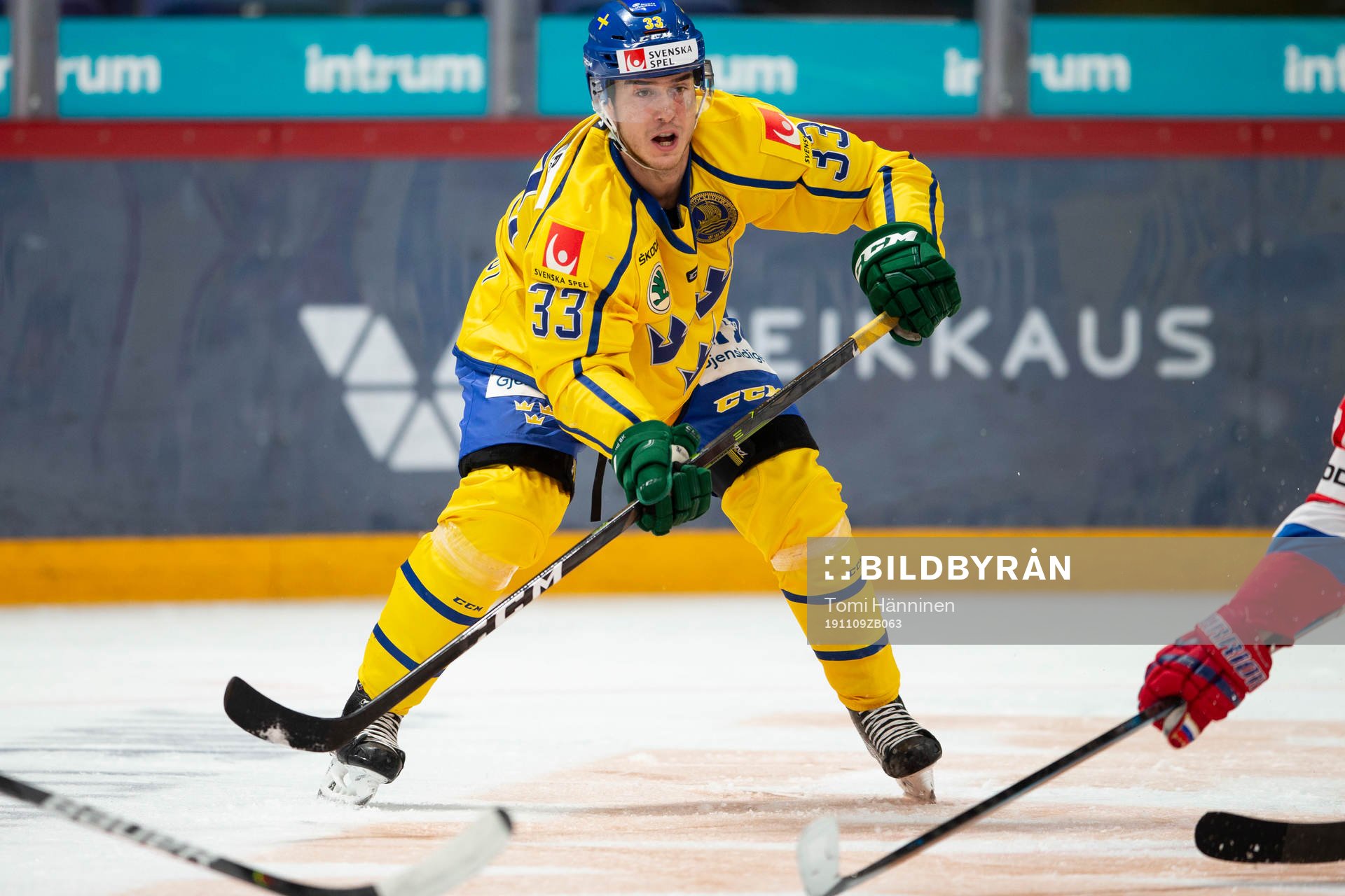 Michael Lindqvist #33, SWE