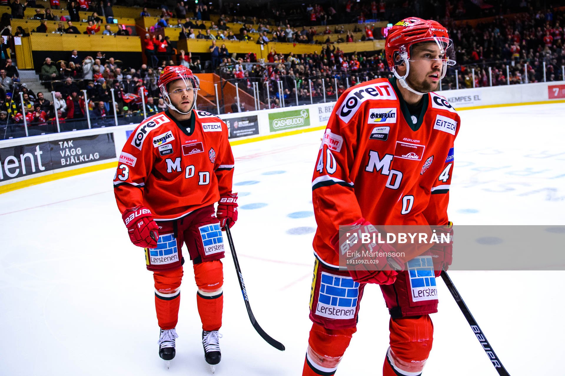 Modos Tommy Enström och Kalle Jellvert jublar