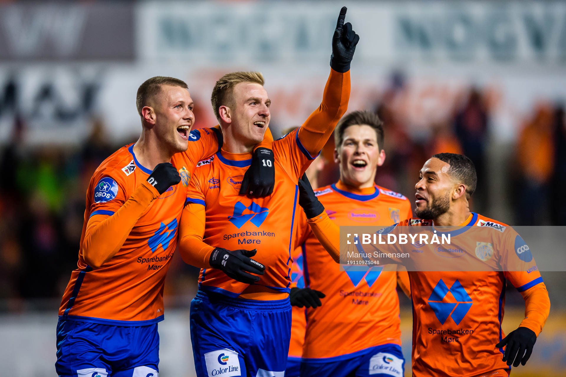 Torbjørn Agdestein of Aalesund celebrates with Holmbert Aron Briem Fridjonsson and Jernade Ronnel Meade of Aalesund after scoring the 3-1 goal during the OBOS-ligaen match between Aalesund and Sandefjord on November 9, 2019 in Ålesund.