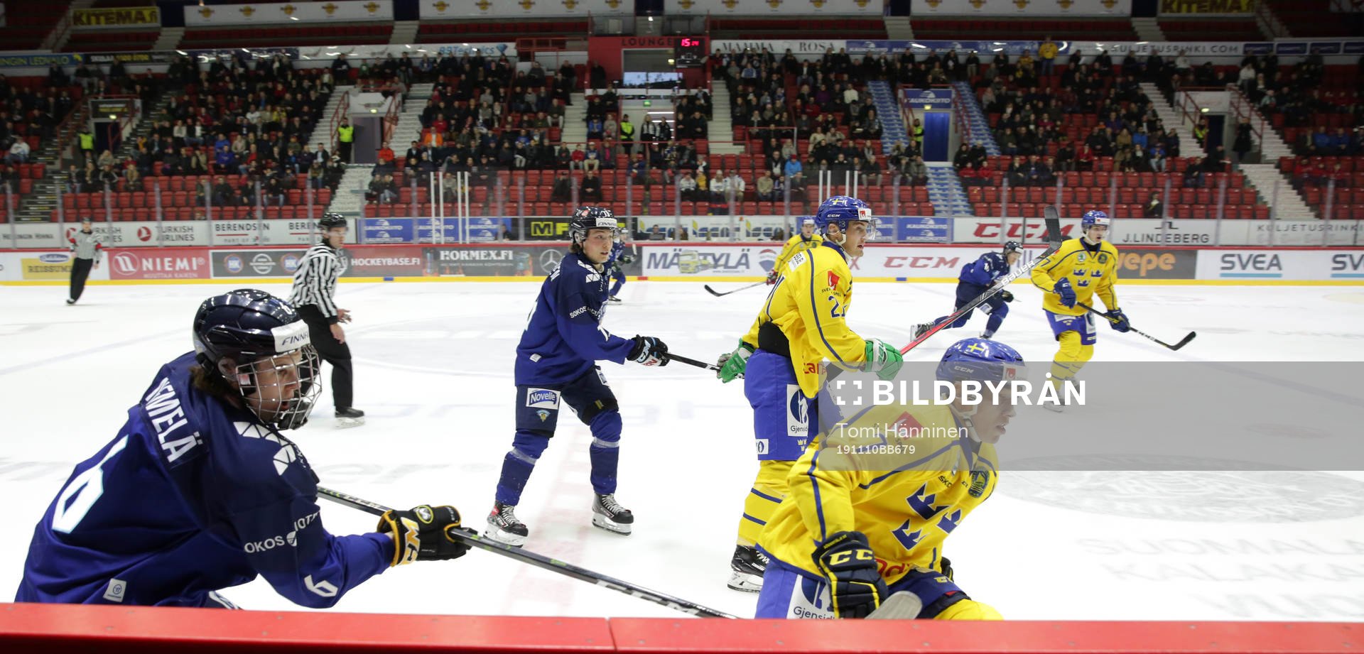 Topi Niemelä #6, FIN and Adam Wilsby #7, SWE