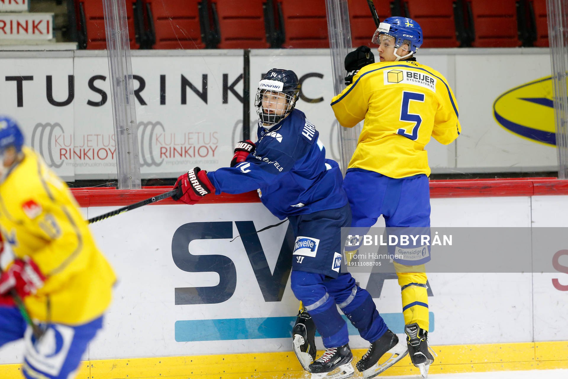 Roni Hirvonen #14, FIN and Philip Broberg #5, SWE