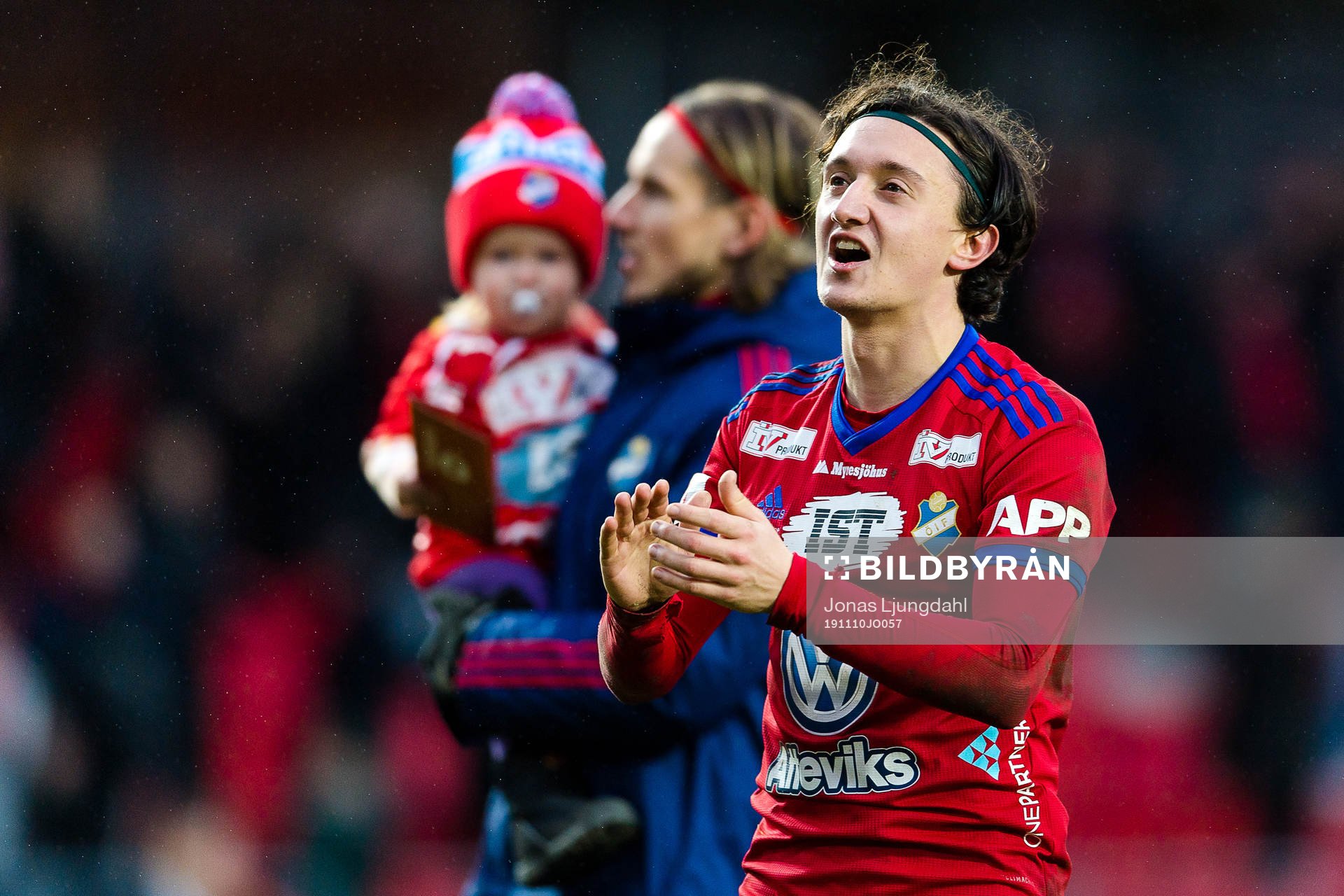 Östers Mattias Pavic jublar