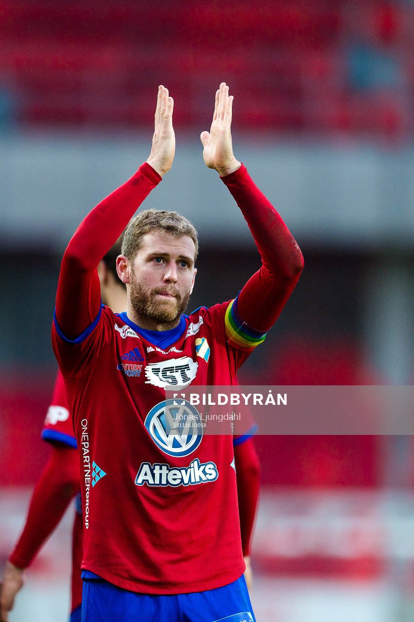 Östers Stefan Karlsson jublar