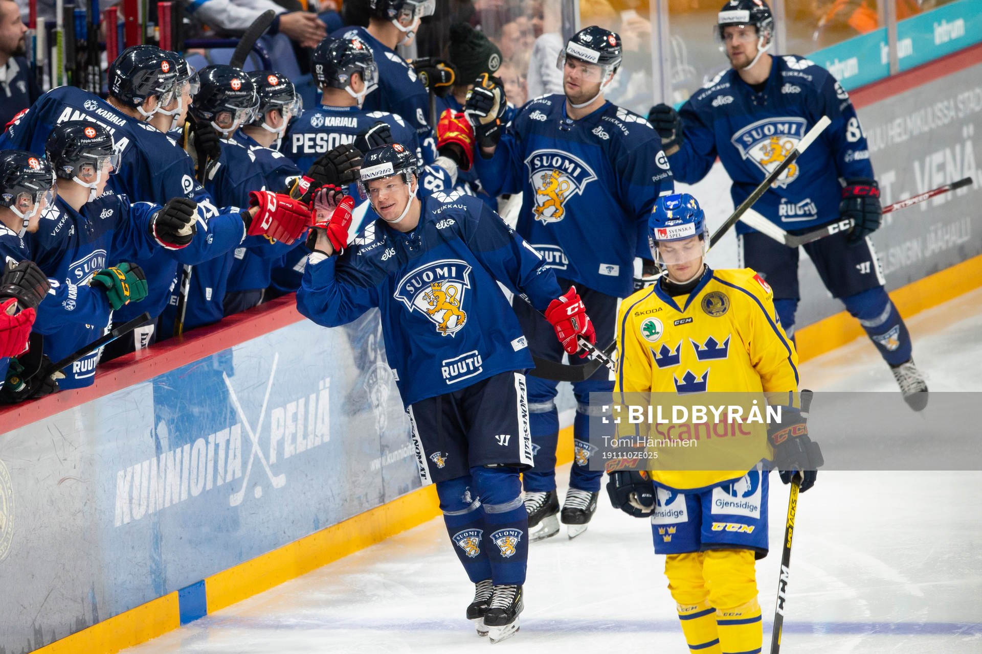 Miro Aaltonen #15, FIN celebrating 2-0 goal