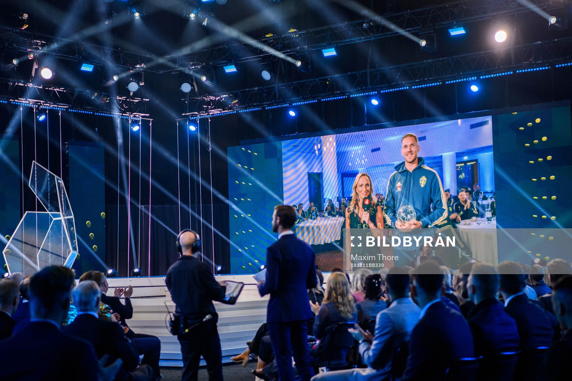 Robin Olsen tilldelats priset Årets Målvakt