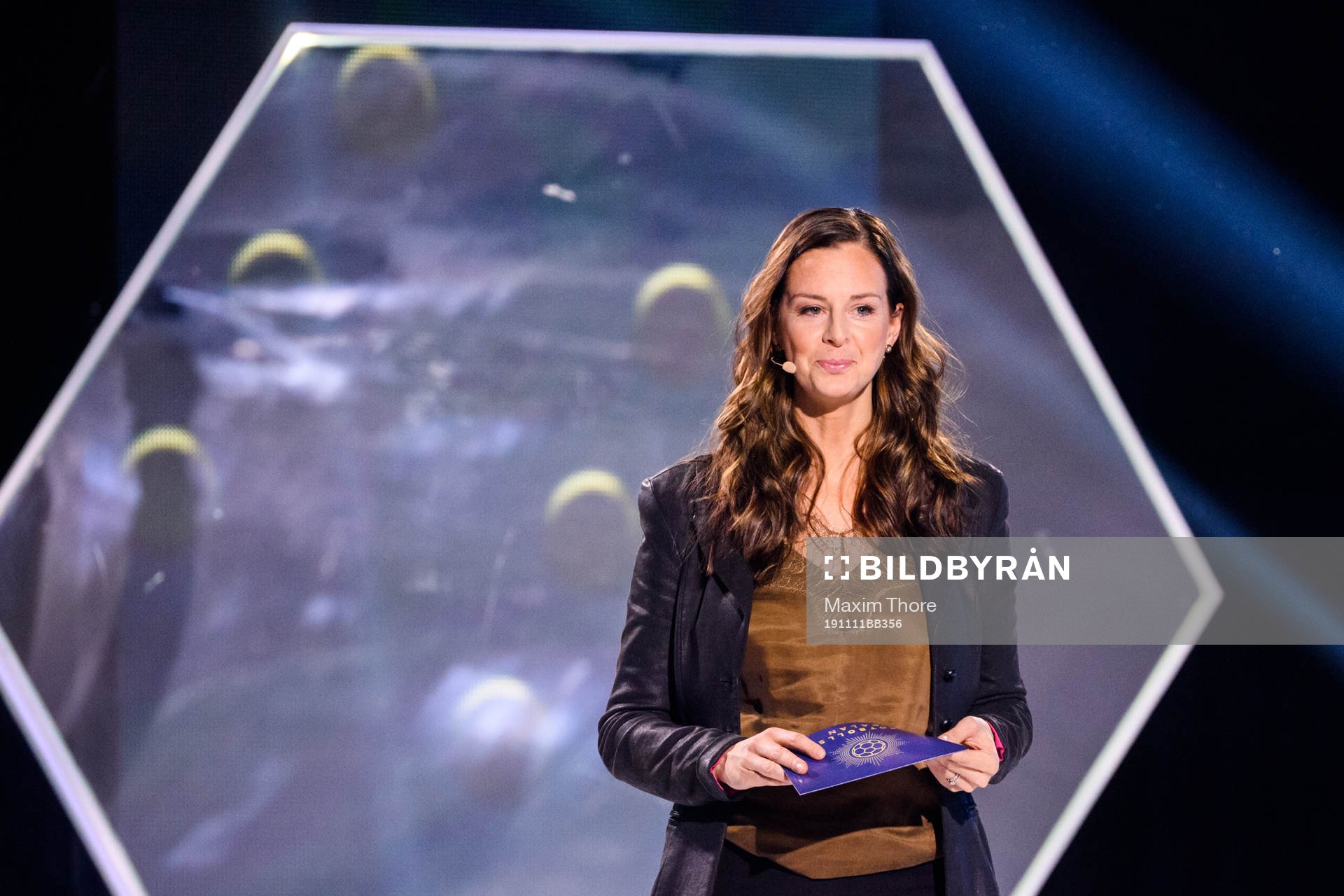 Lotta Schelin prisutdelare Årets Forward
