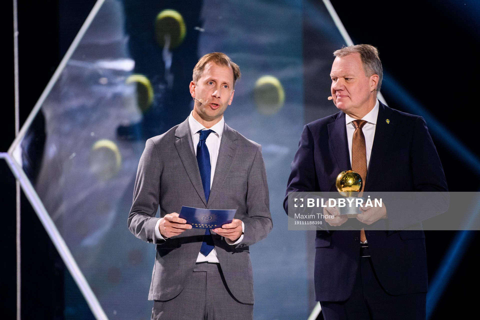 Simon Bank, Aftonbladet och Karl-Erik Nilsson, ordförande