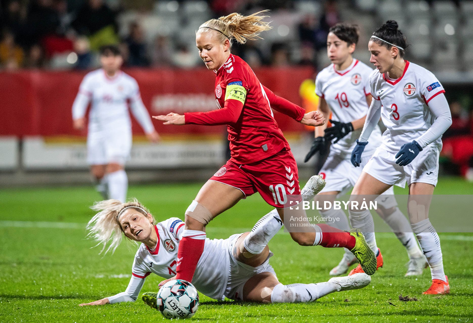 [DK=20191112: Pernille Harder, Danmark]