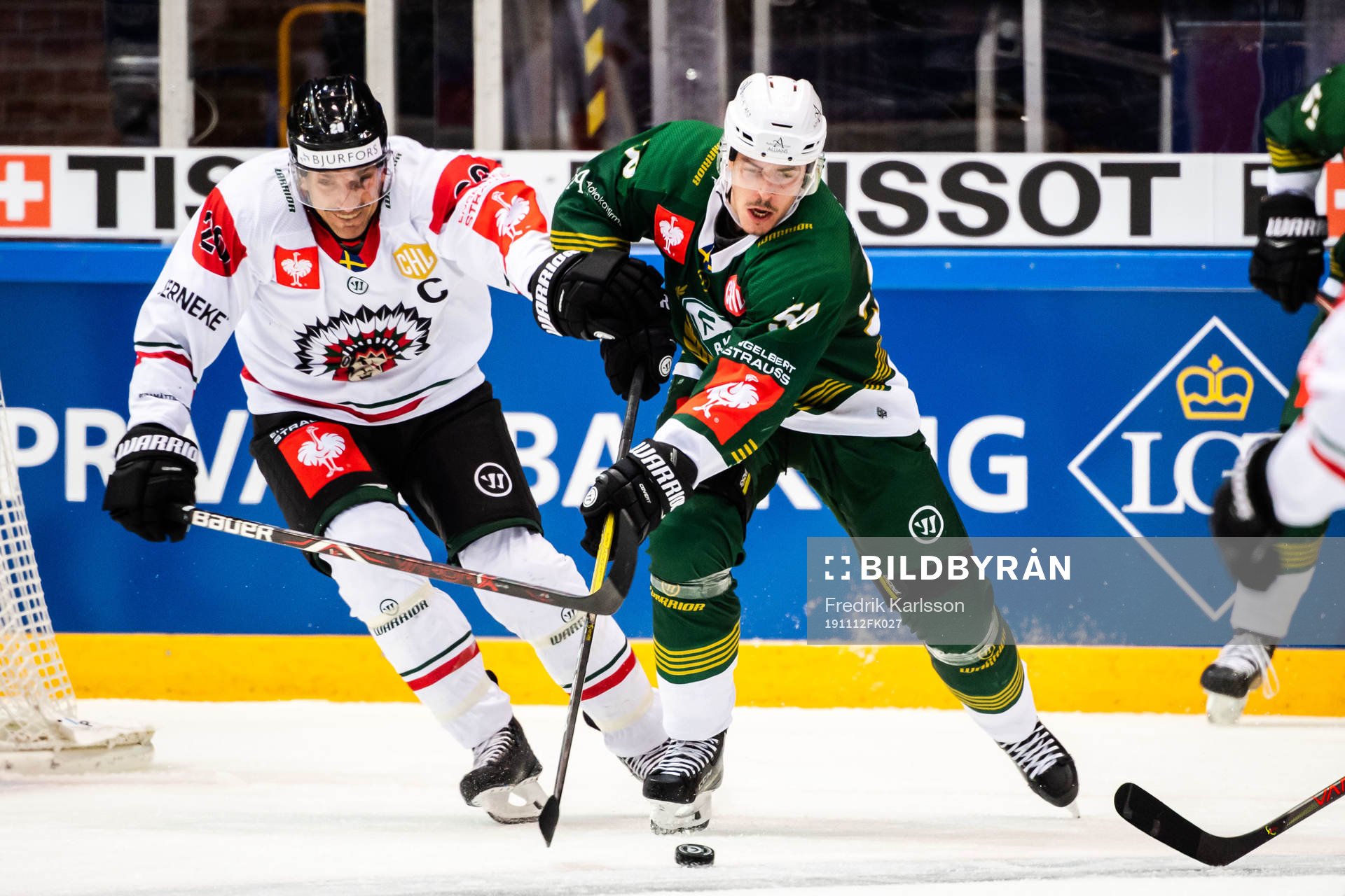 Joel Lundqvist of Frölunda and Sebastian Erixon of