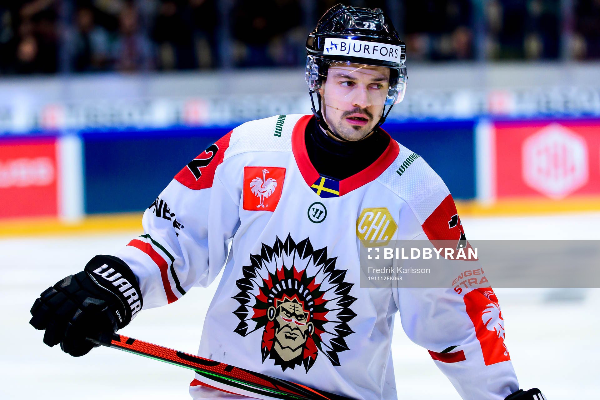 Patrik Carlsson of Frölunda looks dejected