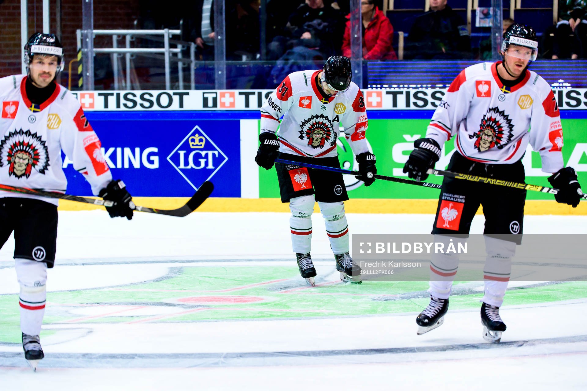 Players of Frölunda looks dejected