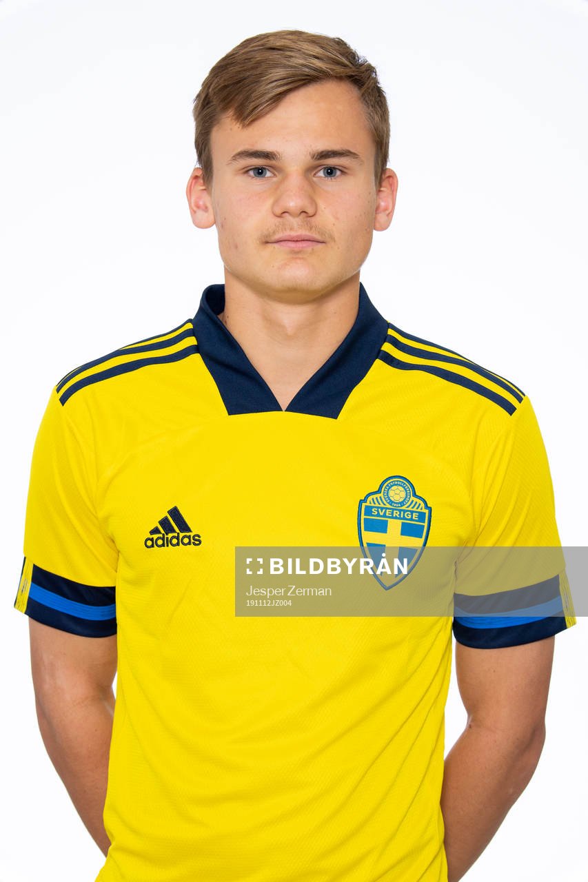 Oscar Uddenäs i P17-landslaget