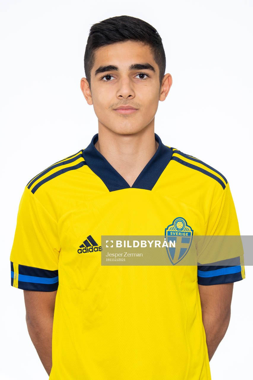 Aimar Sher i P17-landslaget