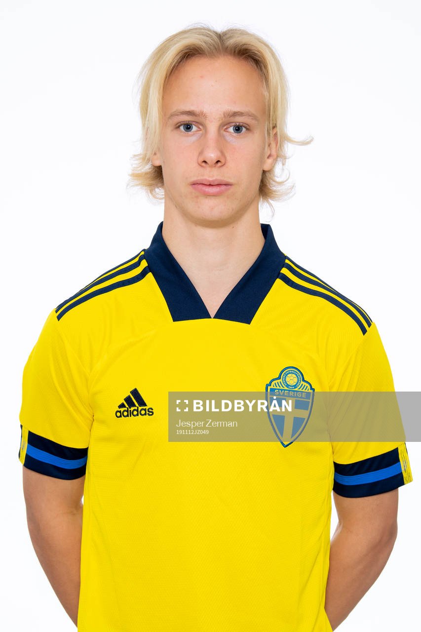 Alex Mortensen i P17-landslaget
