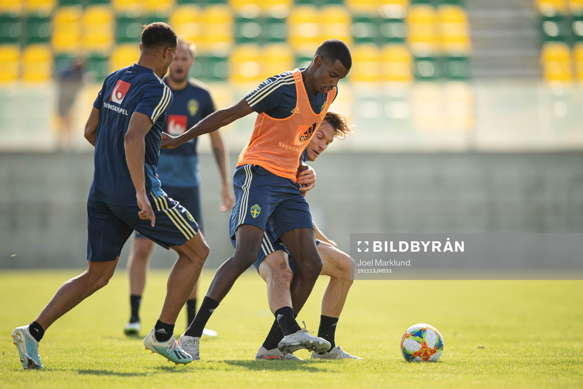 Alexander Isak and Albin Ekdal of the Swedish national