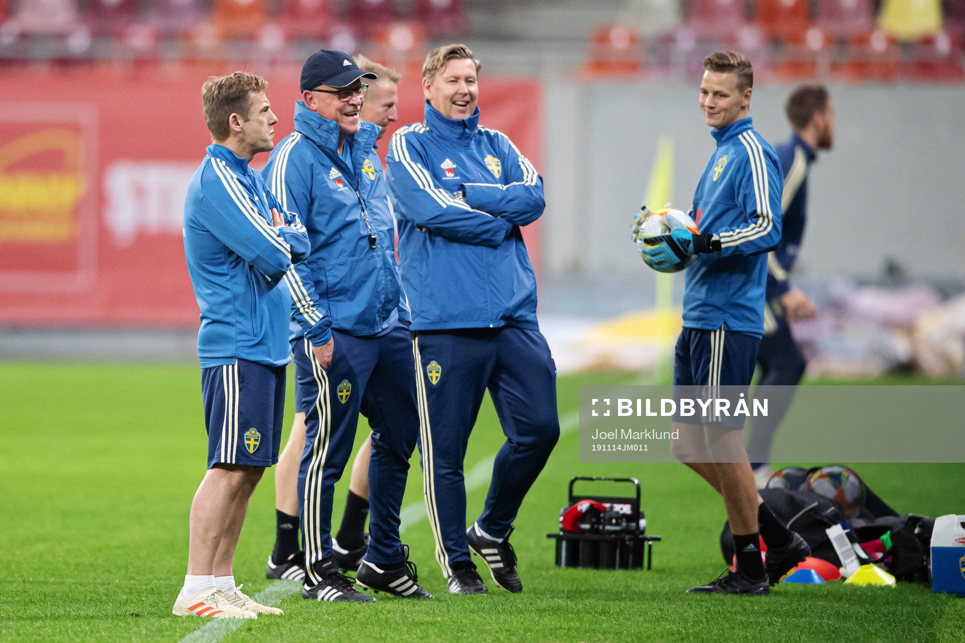Performance manager Paul Balsom, head coach Janne