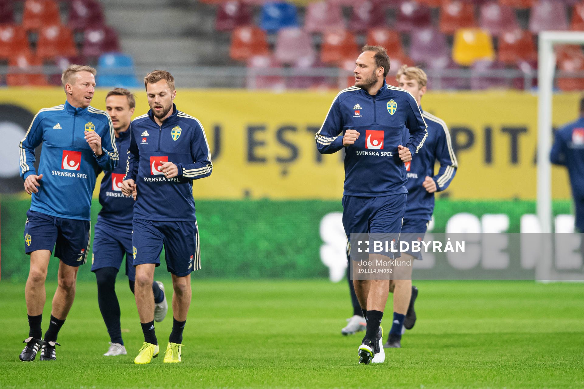 Sebastian Larsson and Andreas Granqvist of the Swedish