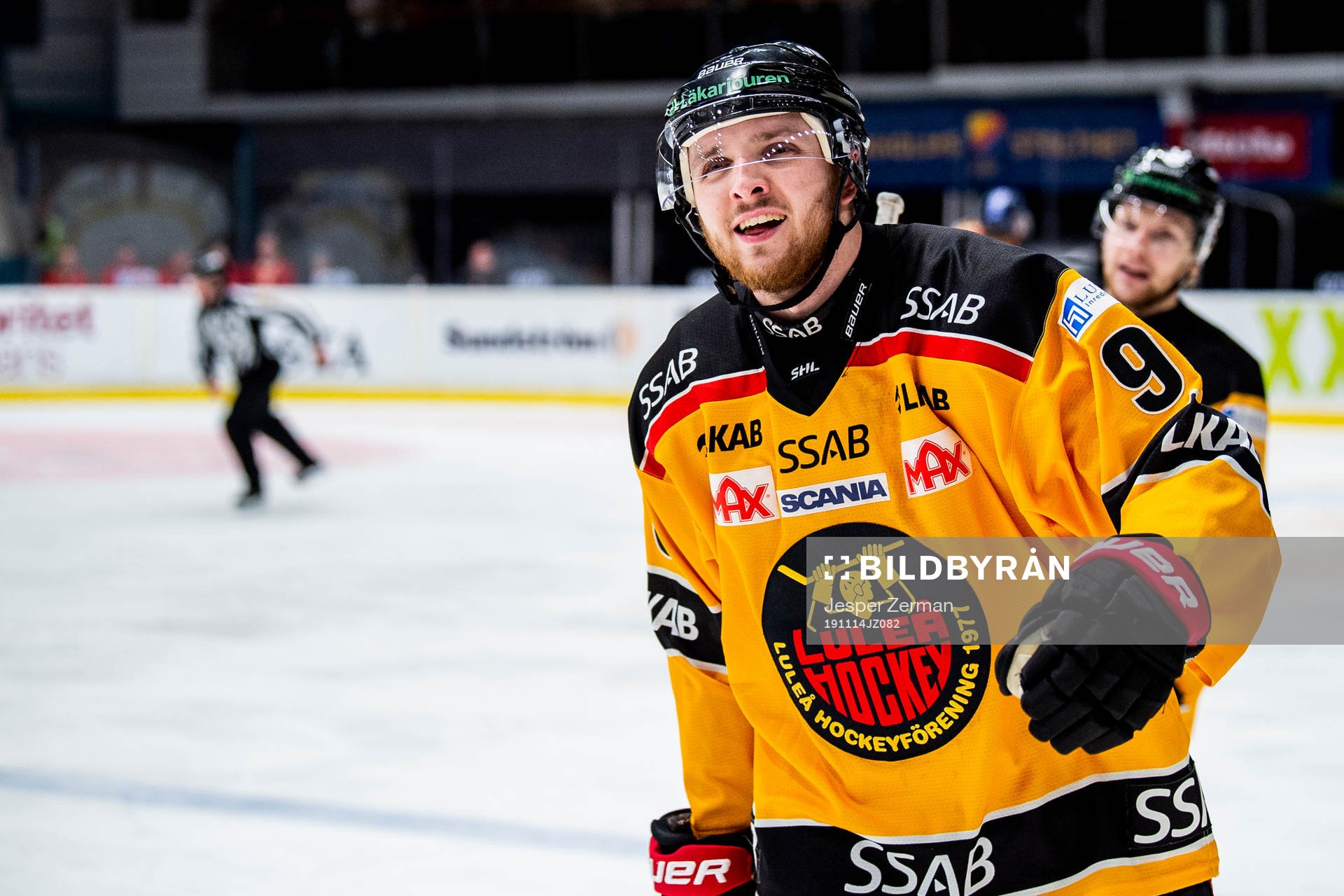 Luleås Robin Kovacs jublar