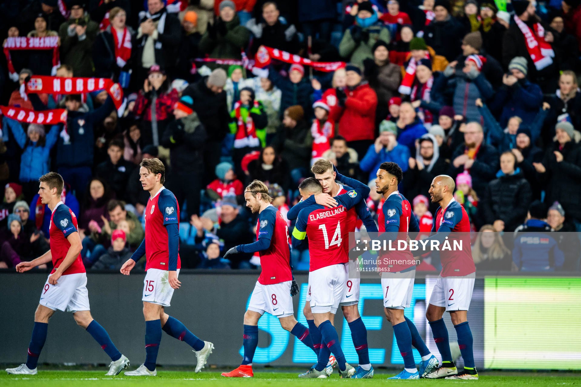 Alexander Sørloth of Norway celebrates with teammates