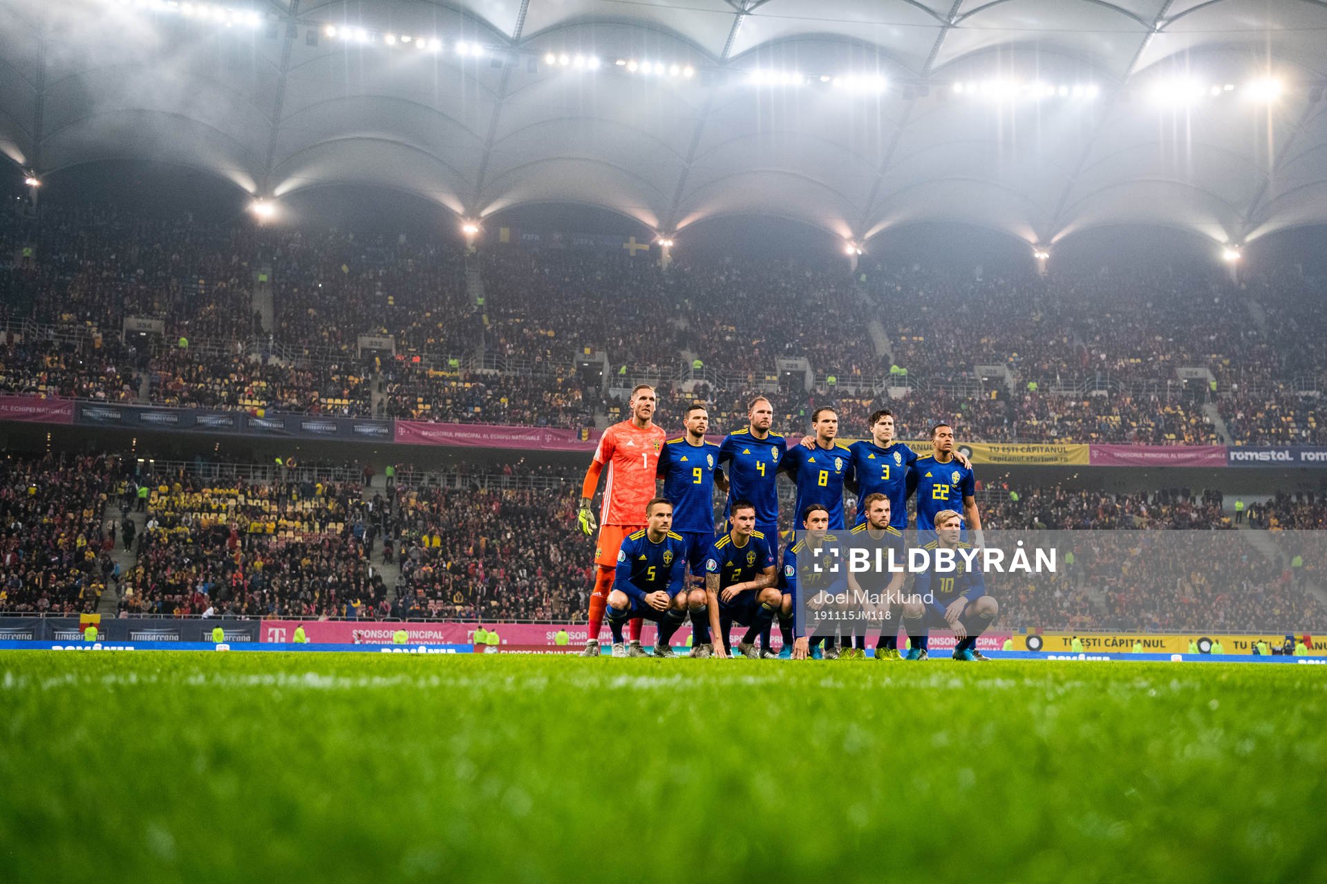 The starting eleven of Sweden, from the top left: goalkeeper Robin Olsen, Marcus Berg, Andreas Granqvist, Albin Ekdal, Victor Nilsson Lindelöf, Robin Quaison, Pierre Bengtsson, Mikael Lustig, Kristoffer Olsson, Sebastian Larsson and Emil Forsberg pose for a team photo ahead ofthe UEFA Euro Qualifier football match between Romania and Sweden on November 15, 2019 in Bucharest.