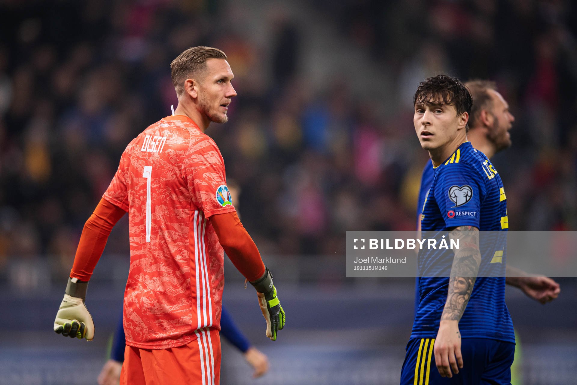 Goalkeeper Robin Olsen and Victor Nilsson Lindelöf of
