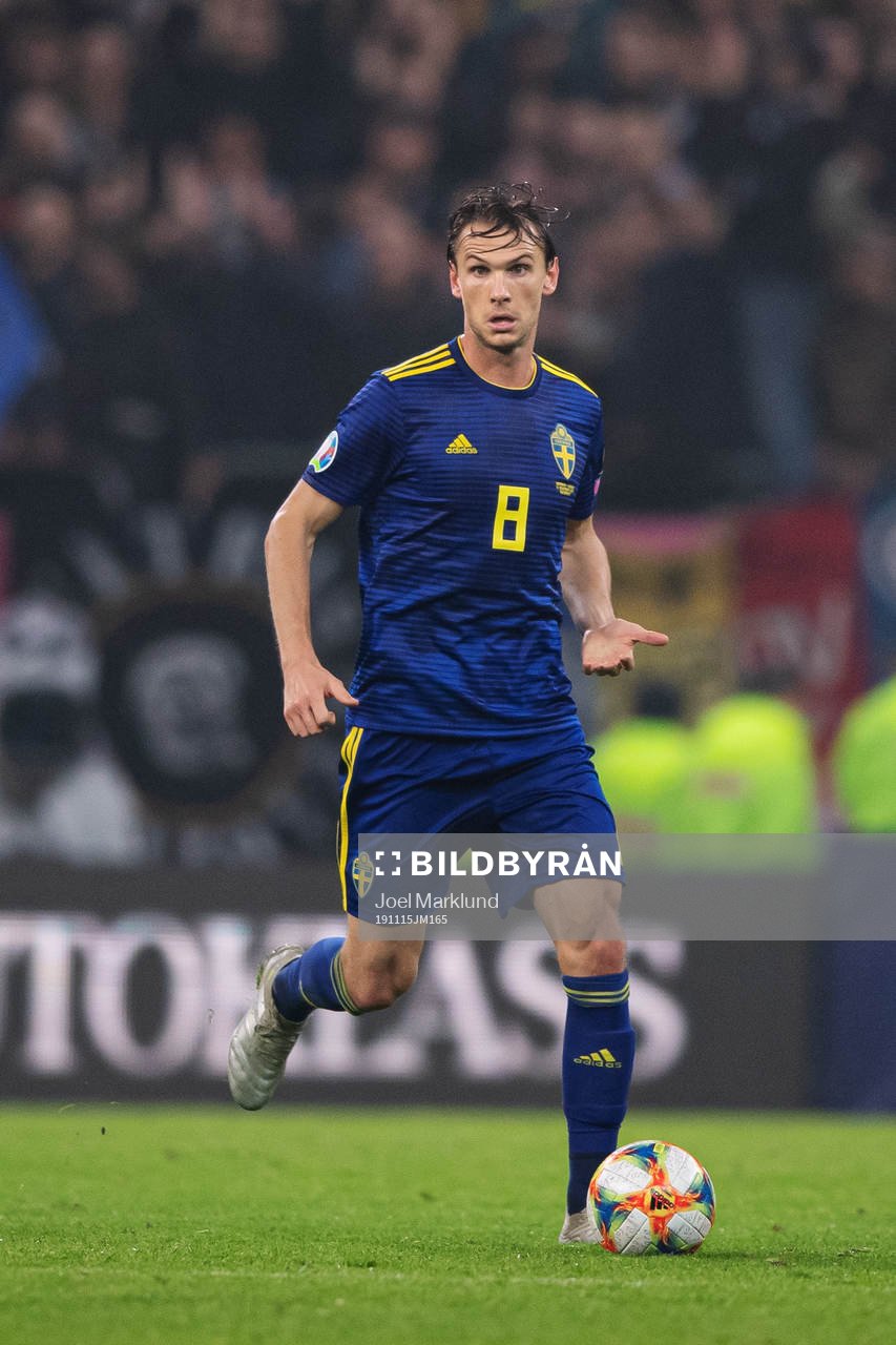 Albin Ekdal of Sweden