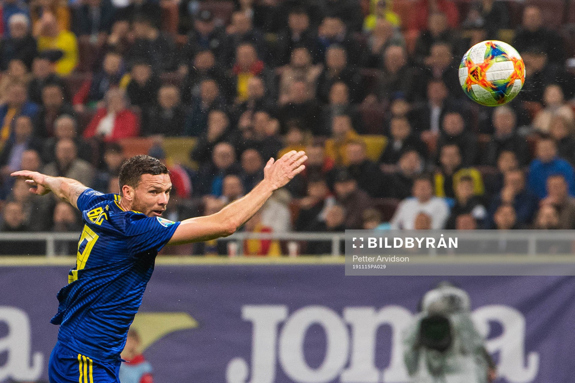 Marcus Berg of Sweden scores 0-1