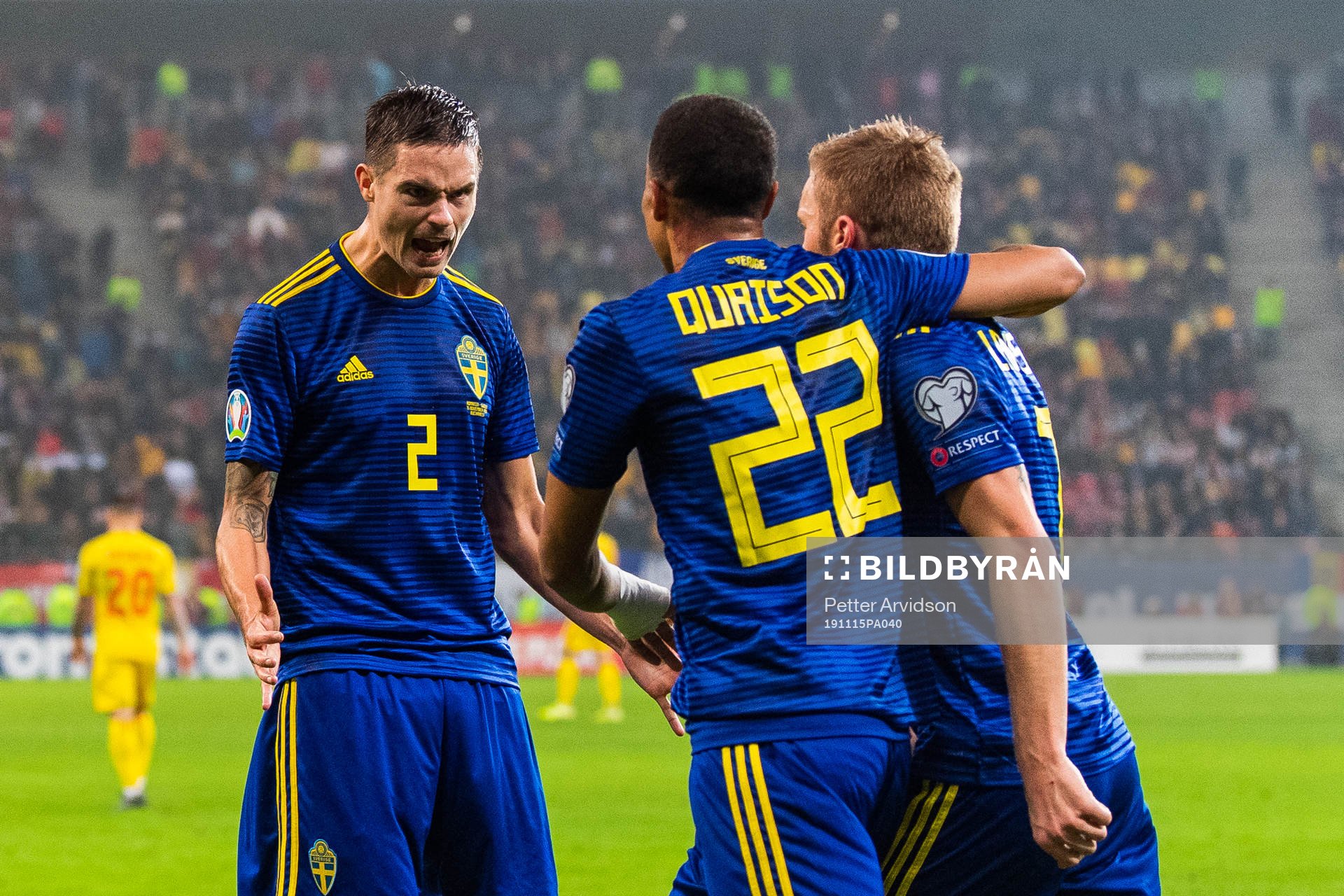 Mikael Lustig, Robin Quaison and Sebastian Larsson celebrate