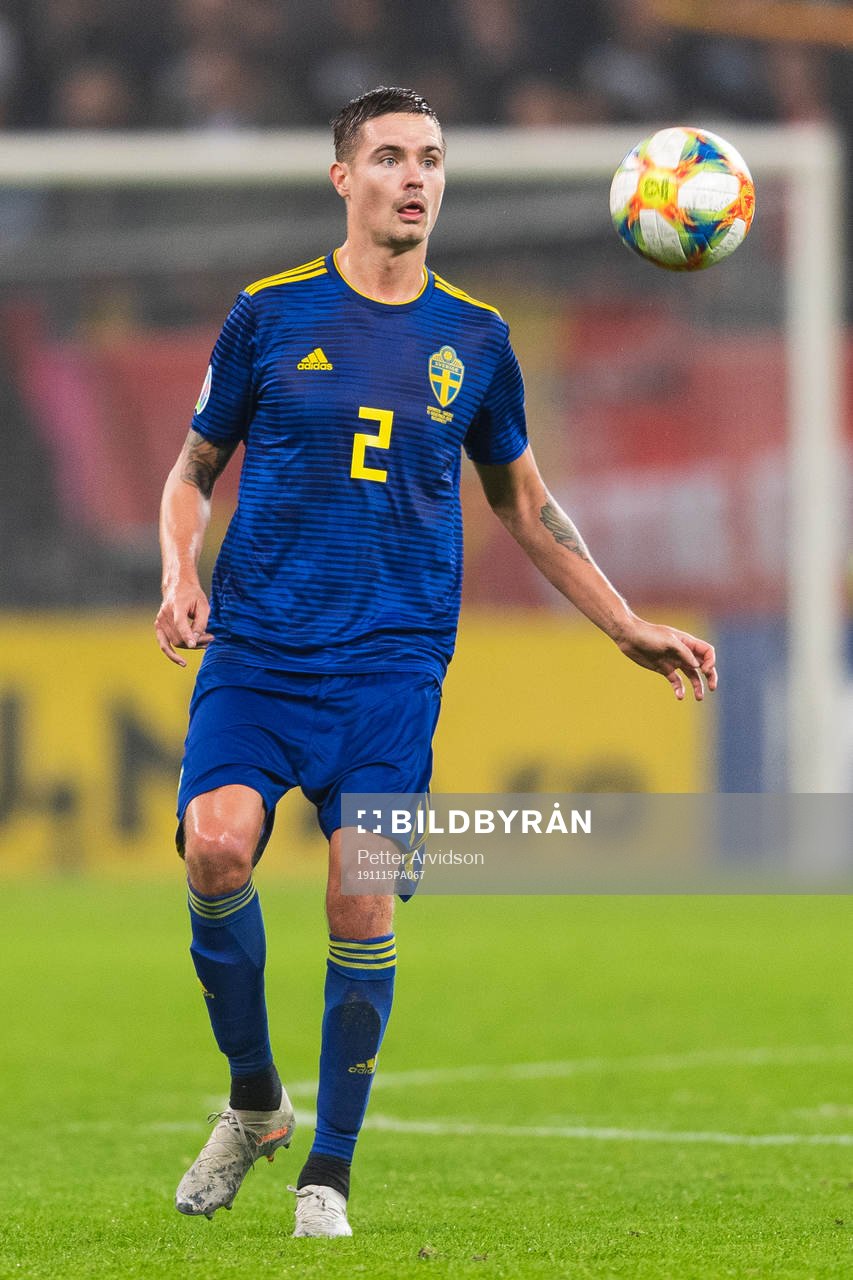 Mikael Lustig of Sweden