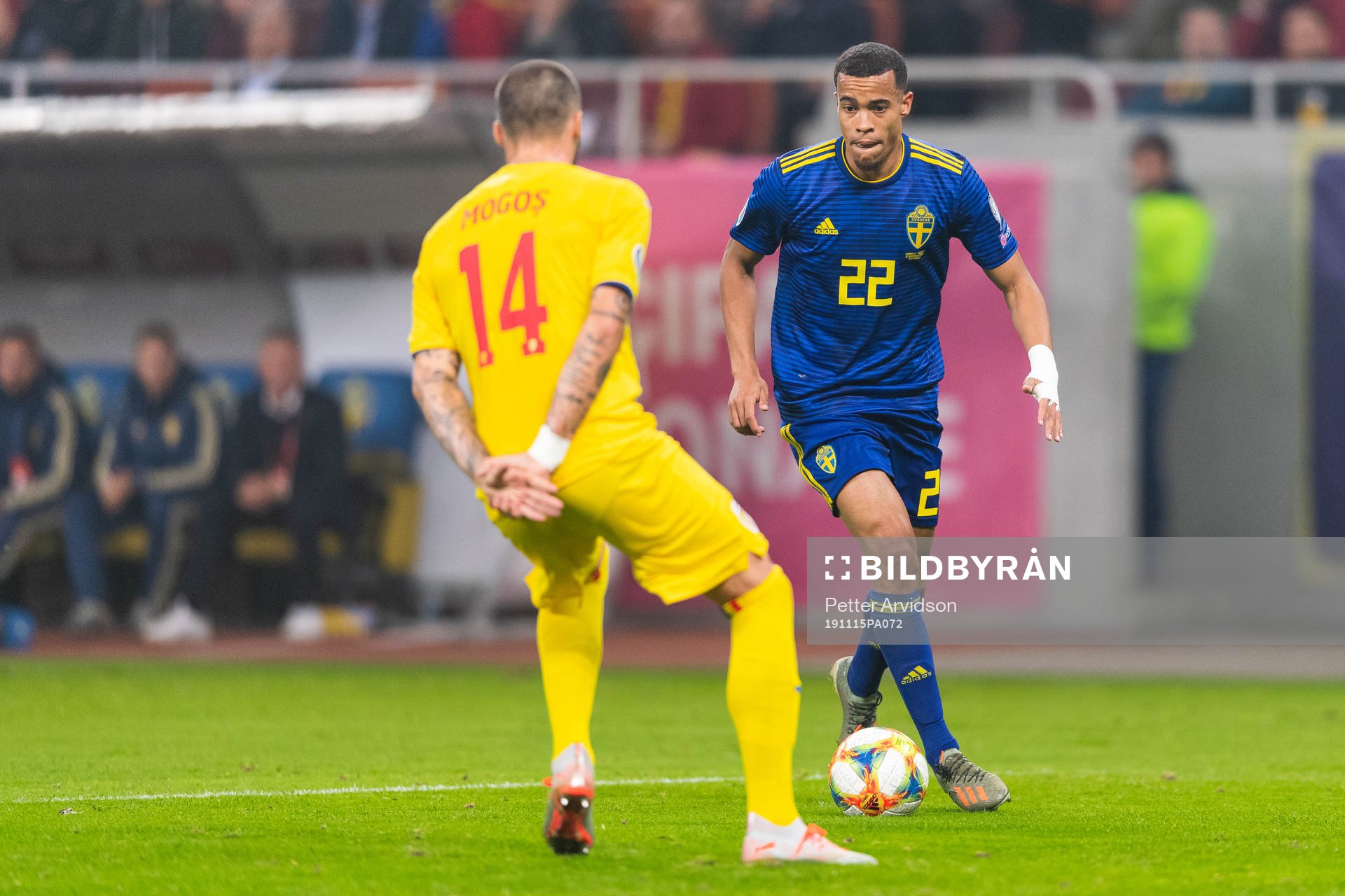 Robin Quaison of Sweden
