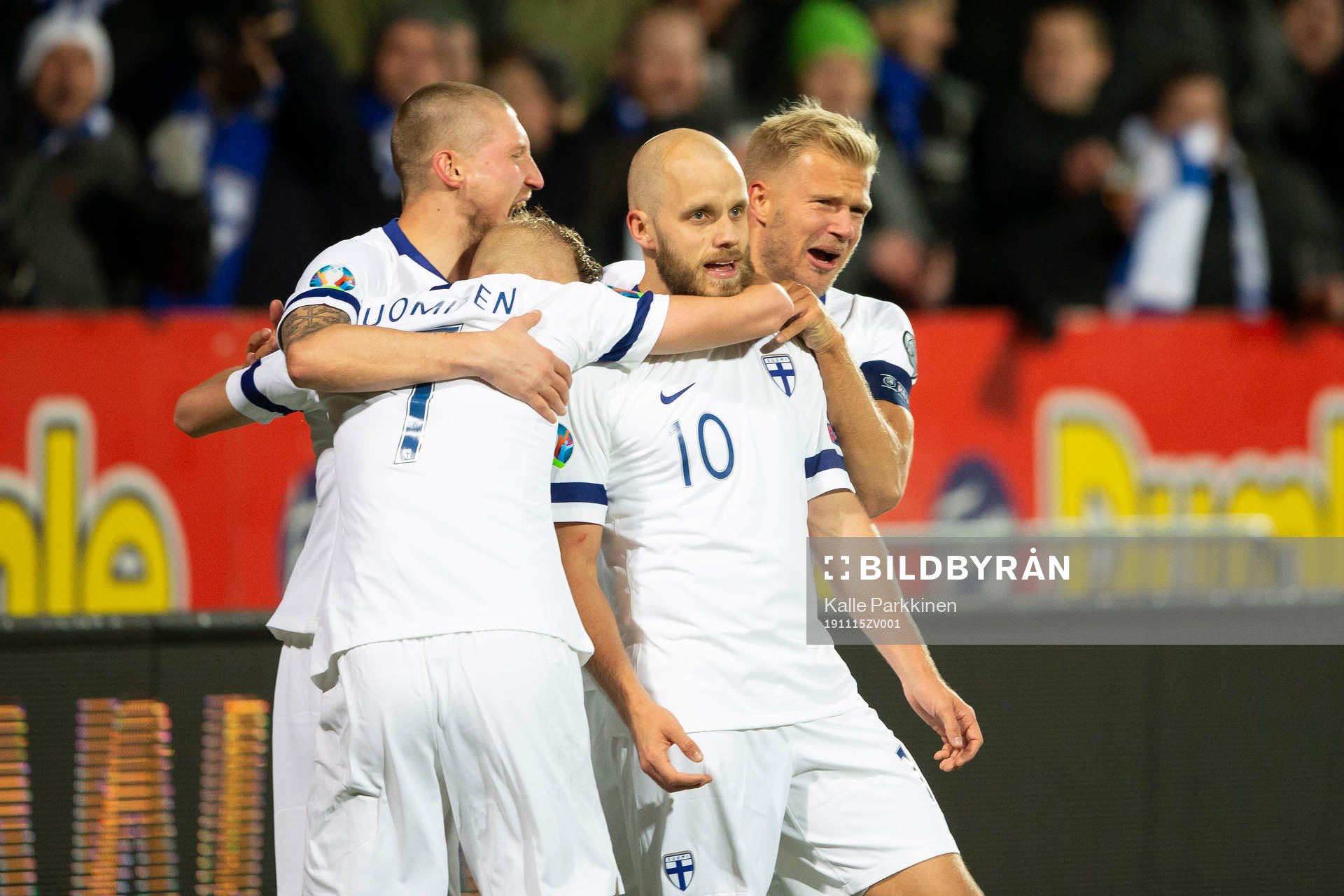 Teemu Pukki #10, FIN 3-0 celebrating with Paulus Arajuuri