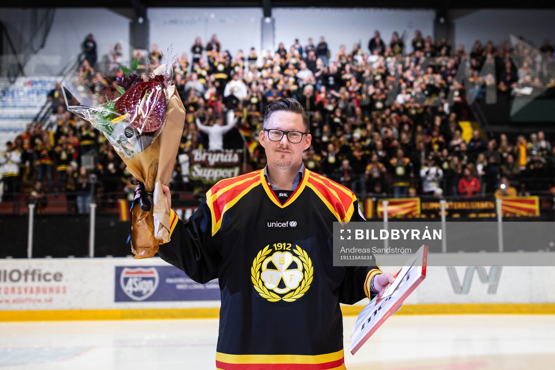 Johan Holmqvist uppmärksammas