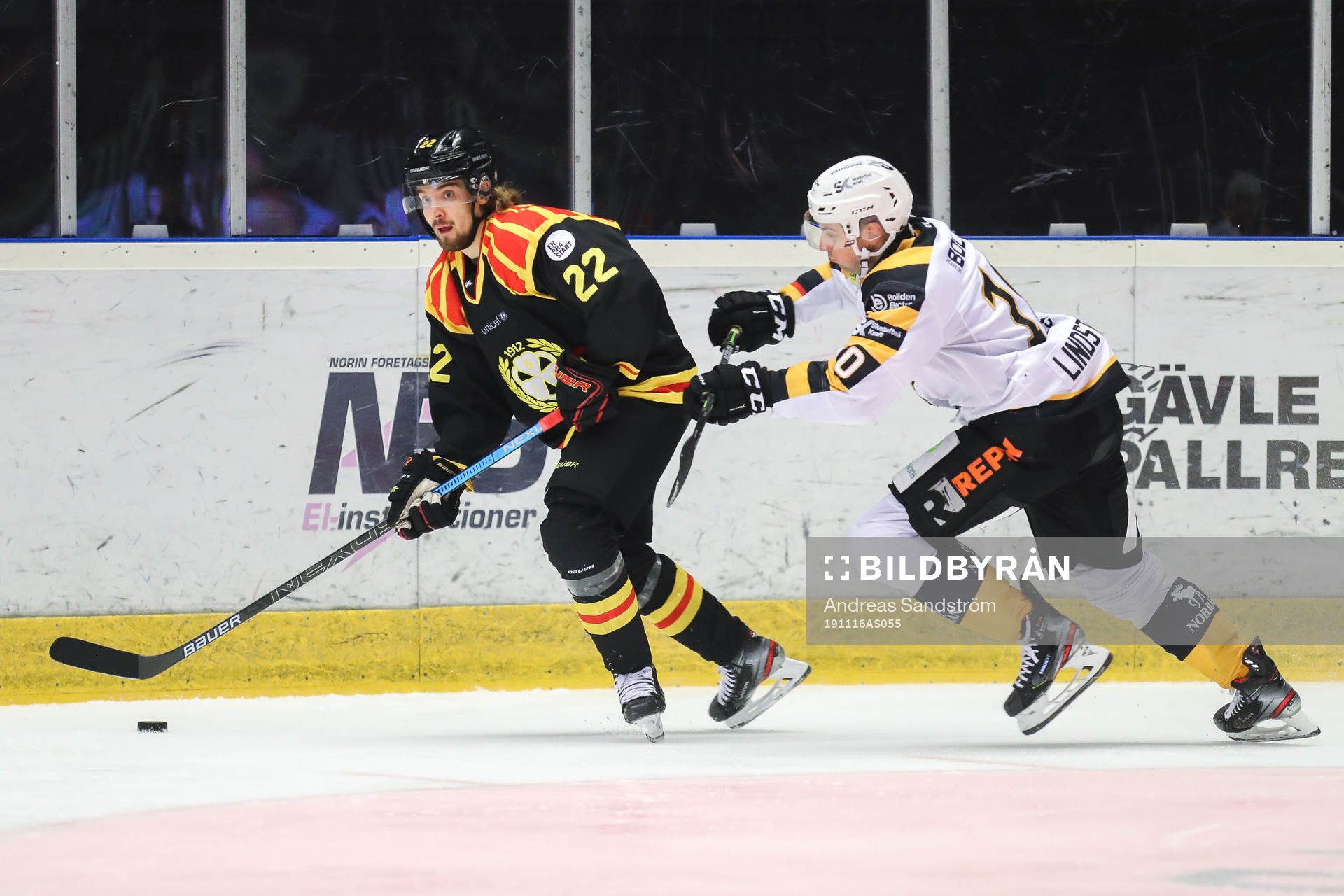 Brynäs Adam Brodecki och Skellefteås Joakim Lindström
