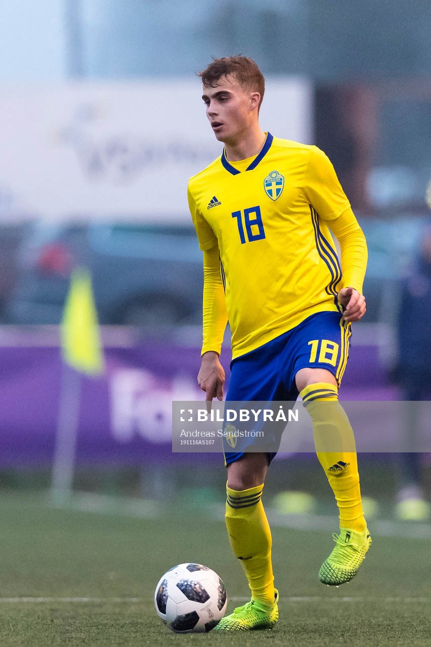 Sveriges Isac Larsson