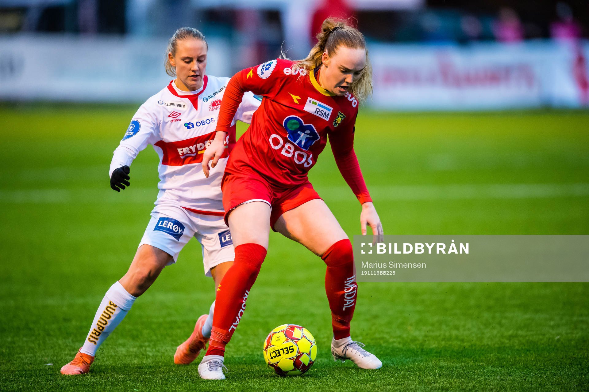 Lisa Fjeldstad Naalsund of Sandviken and Birgitte
