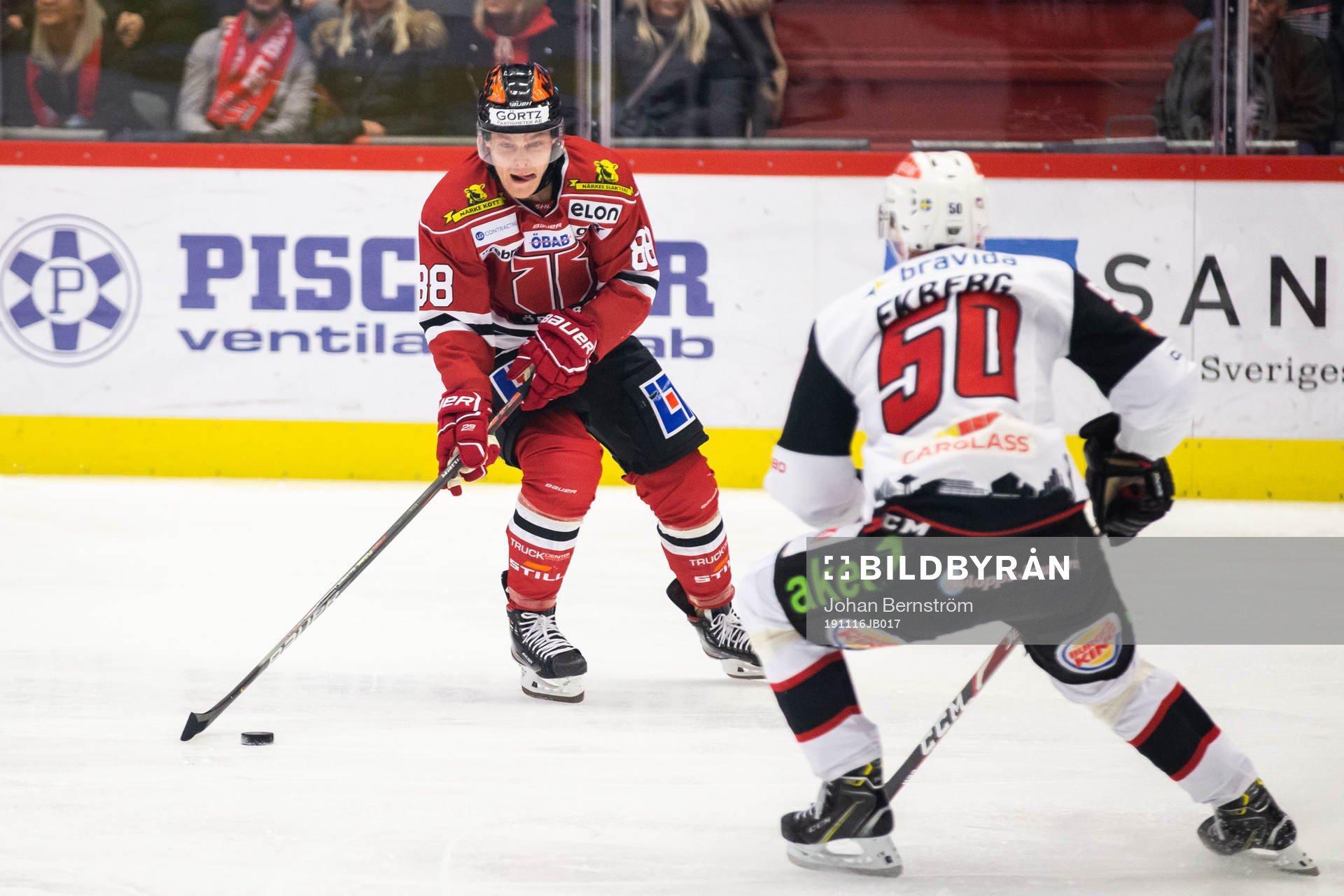 Örebros Joonas Rask och Malmö Redhawks Tobias Ekberg